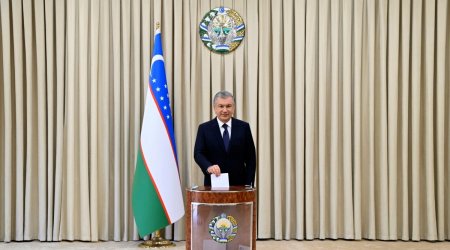 Özbəkistanda parlament seçkiləri keçirilir: Şavkat Mirziyoyev səs verdi - VİDEO