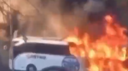 İstanbulda sərnişin avtobusu alışdı - ANBAAN VİDEO