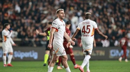 "Qalatasaray" - "Dinamo" matçında qalib bəlli olmadı