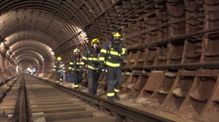 Bakı metrosunda şərti yanğın “söndürüldü”, təxliyə olunanlara “ilkin yardım göstərildi” - FOTO