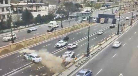 Heydər Əliyev prospektindəki qəzada 2 nəfər yaralandı