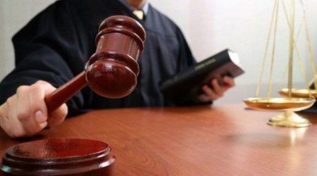 Bəzi məhkəmələrə sədr və hakimlər təyin edildi – SİYAHI