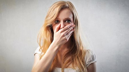 Birinin yalan danışdığını necə anlamaq olar? - Bu 4 cümlə bəs edir