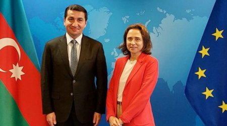 Hikmət Hacıyev Aİ-nin Xarici Fəaliyyət Xidmətinin baş katibi ilə görüşüb - FOTO