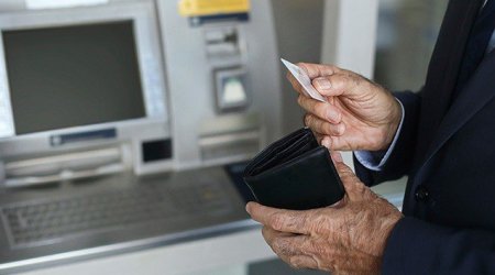 Bu şəxslərin maaşı 40% artdı