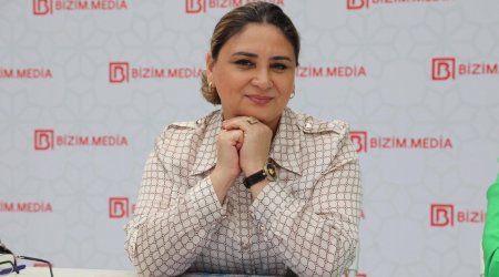 IV Türk Dünyası Ədəbiyyat və Kitab Festivalında Gülər Eldarqızının İMZA GÜNÜ – FOTO