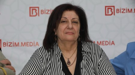 Dilguşə Gülümcanın əsərləri böyük marağa səbəb oldu – FOTO