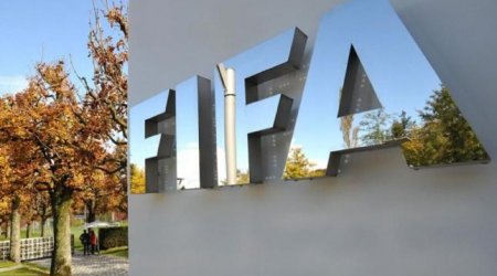 FIFA Fransa klubuna transfer etməyə QADAĞA QOYDU