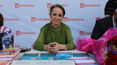 Elmira Fikrətqızının imza günü keçirildi - FOTO