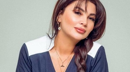 Eltisinin ölümünə görə həbs olunan "həkim" İŞ BAŞINDA: Müştəri qəbul edir - FOTOFAKT