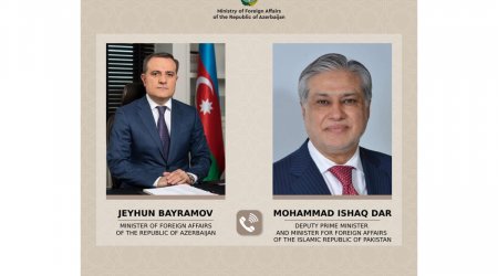Azərbaycan və Pakistan XİN başçıları ECO Zirvəsinin təfərrüatlarını MÜZAKİRƏ ETDİLƏR