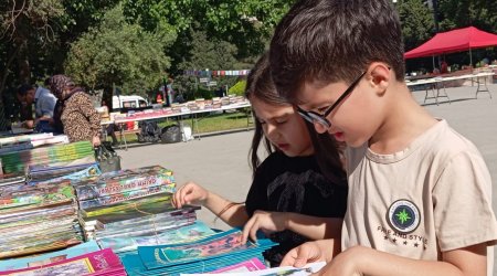 Uşaqların kitaba sevgisi festivala rəng qatdı - FOTO