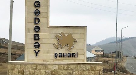 Gədəbəydə başına kisə keçirilən qadın öldü - Cinayətin üstü açıldı