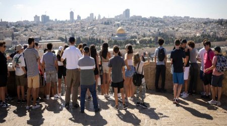 40 min turist İsraildə qapalı qalıb