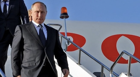 Putin Belarusa səfər edib