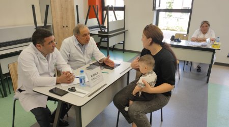 Füzuli şəhərində tibbi aksiya: 170 nəfərə yaxın vətəndaş müayinədən keçdi - FOTO