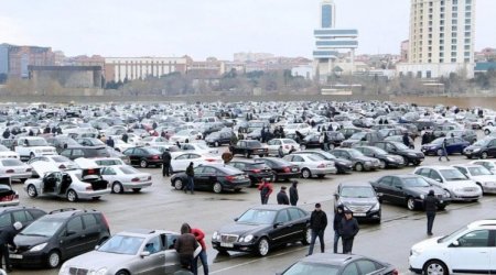 Avtomobil almağa tələsməyin: Bazarda durğunluq nəyə işarədir? - AÇIQLAMA
