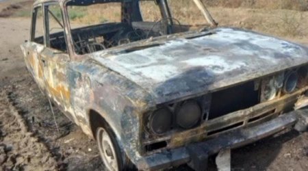 Cəlilabadda minik avtomobili tamamilə yandı