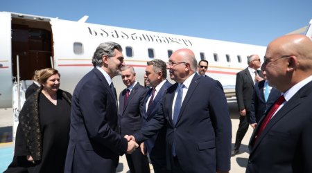Türkiyəyə ilk rəsmi səfərini etdi – FOTO