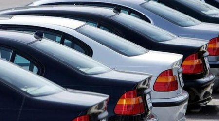 Dövlət əmlakı olan 270 nəqliyyat vasitəsi və texnika hərraca ÇIXARILDI