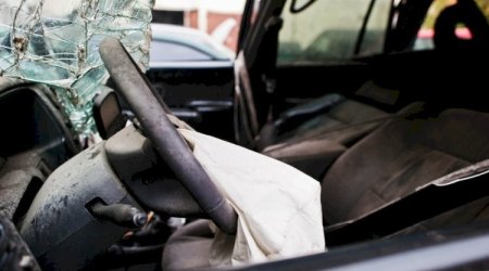 Şəmkirdə maşın körpüdən aşdı: ÖLƏN VAR