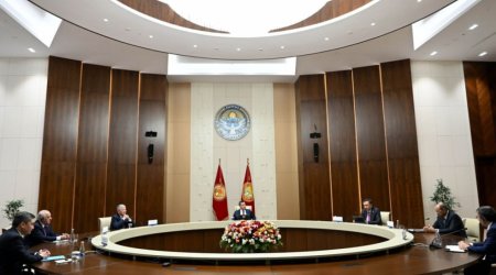 Əli Əsədov İlham Əliyevin ən xoş arzularını Sadır Japarova çatdırdı -FOTO
