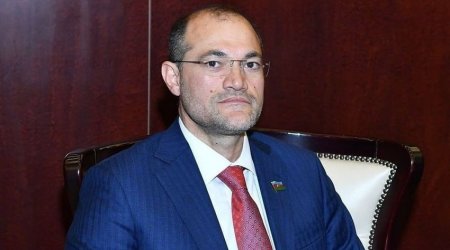 “Süni intellekt bəzi vəzifəlilərdən yaxşı işləyər” – Razi Nurullayev