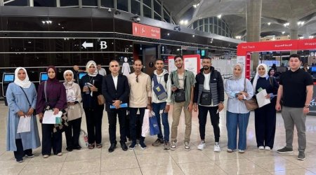 Azərbaycan 14 fələstinli tələbəni Qəzzadan təxliyə etdi – FOTO