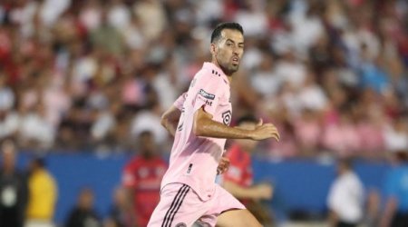 Türkiyə klubu məşhur futbolçu ilə danışıqlara BAŞLADI
