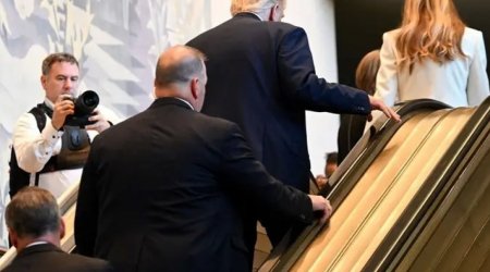 BMT binasında Trampı daşıyan eskalator dayandı