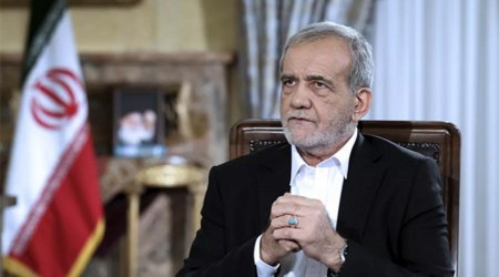 Pezeşkian Nyu-Yorkda bu telekanalın suallarına cavab vermədi – VİDEO