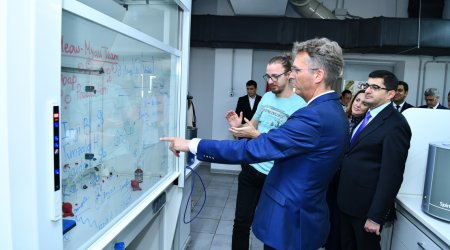 Macarıstanın mədəniyyət və innovasiya naziri ADNSU-da – FOTO