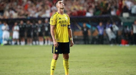 Ronaldo ilk milyarder futbolçu OLDU