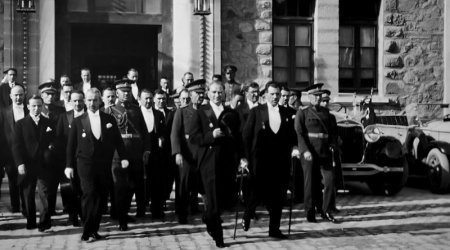 102 yaşlı Türkiyə Cümhuriyyəti: Bir millətin dirçəliş tarixçəsi