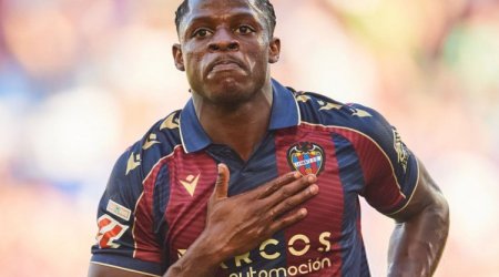 “Mançester Yunayted” bu futbolçu üçün 40 milyon ödəməyə HAZIRDIR