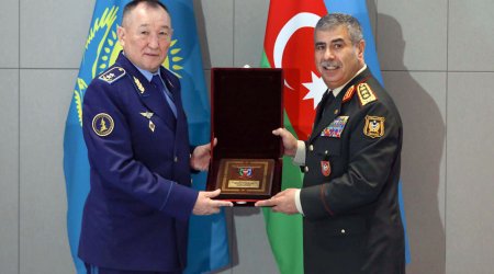 Qazaxıstanda Zakir Həsənova medal təqdim edildi – FOTO/VİDEO
