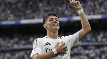 “Real”da ayın futbolçusu o seçildi