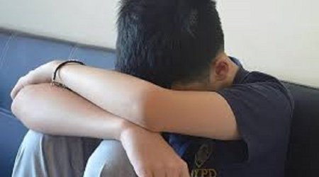 12 yaşlı oğlan atasını öldürdü