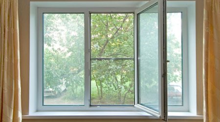 Bakıda FACİƏ: Pəncərəni düzəltmək istəyən 68 yaşlı kişi həyatını itirdi