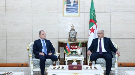 Ceyhun Bayramov Əlcəzair Milli Xalq Assambleyasının sədri ilə görüşüb - FOTO