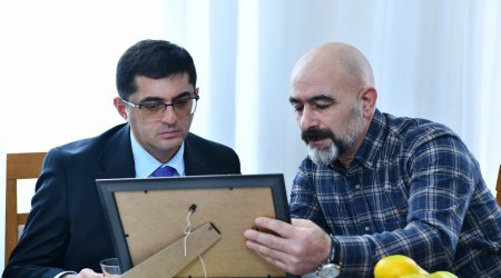 ADNSU rəhbərliyi Zəfər Günü ərəfəsində şəhid məzunların ailələrini ZİYARƏT ETDİ – FOTO