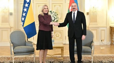 Bosniya və Herseqovinanın Rəyasət Heyətinin üzvü İlham Əliyevi TƏBRİK ETDİ