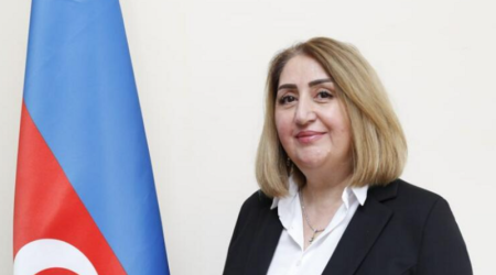 Müəllimlərə “hinduşkabaş” deyən direktorun yerinə TƏYİNAT – FOTO