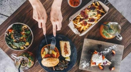 Saat 18:00-dan sonra yemək ziyandır? - Açıqlama