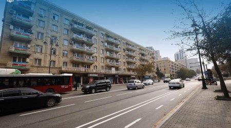 Bakının bu küçəsində mikromobillik zolağı təşkil edilir – FOTO