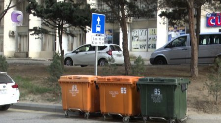 Bakıda zibil konteynerləri avtobus zolağına qoyuldu - VİDEO