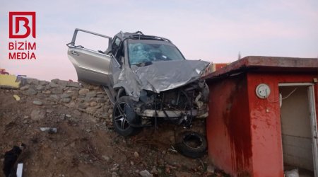 Göygöldə ağır qəza: Ölənlər və xəsarət alanlar var - FOTO
