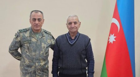 Hikmət Mirzəyev əfsanəvi kəşfiyyatçının atası ilə görüşdü - FOTO