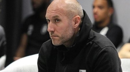 Samir Abasov paltardəyişmə otağında kollektivləVİDALAŞDI