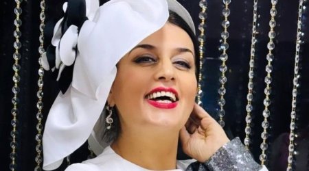 Elza Seyidcahan: “Milyon kişinin içində otura bilərəm, amma …”